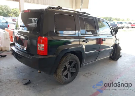 2010 Jeep Patriot Sport from USA, damaged, VIN 1J4NT2GB8AD633530